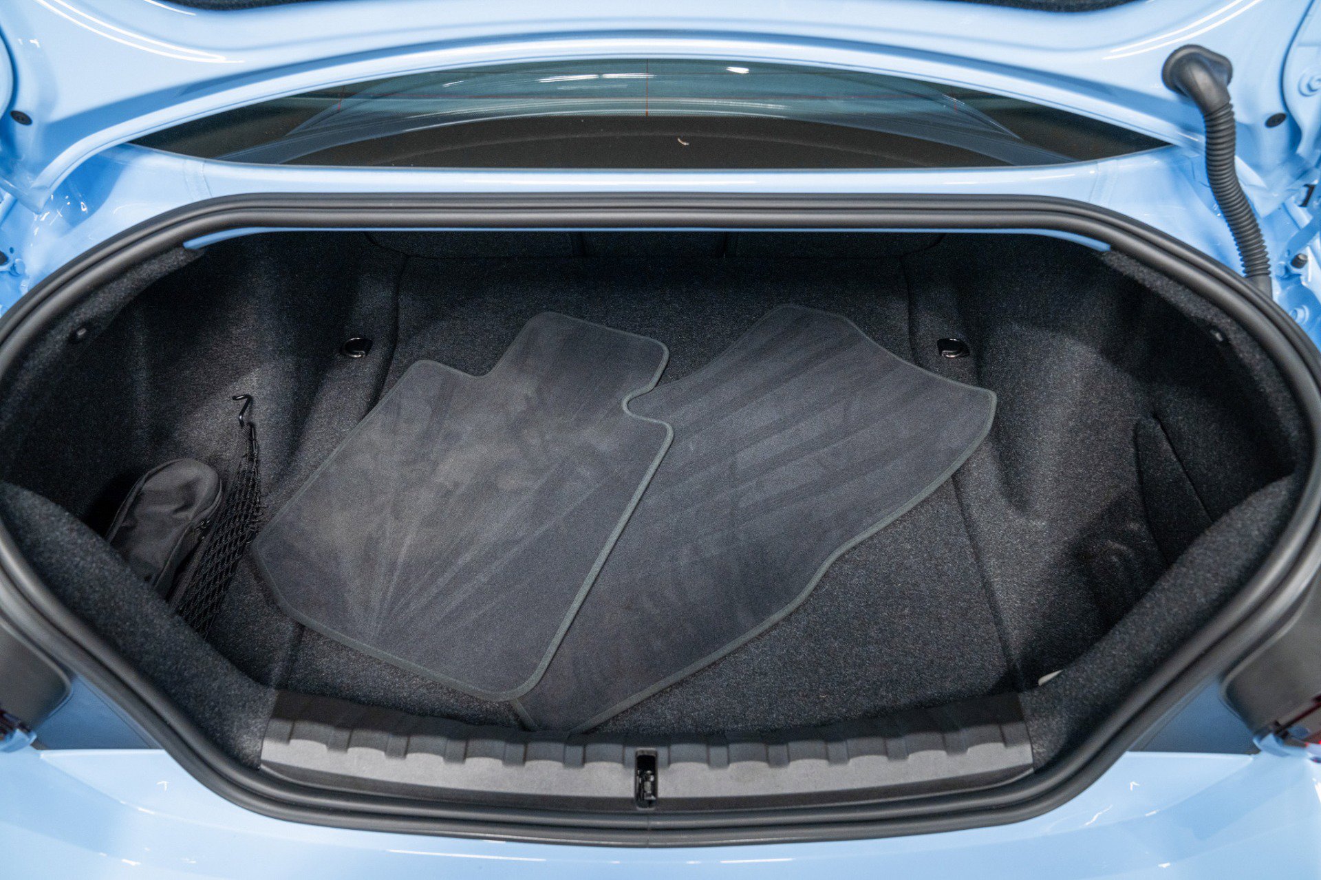 Used 2024 BMW M2 w/ Lighting Package image 18