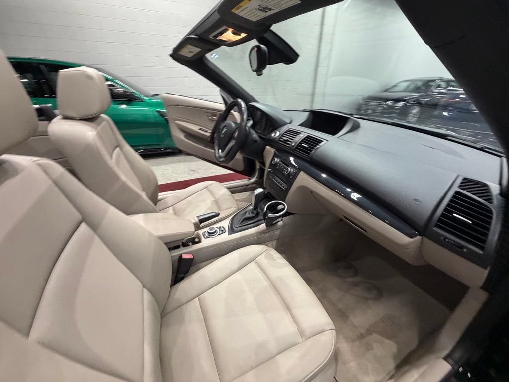 Used 2013 BMW 128i Convertible RWD image 39
