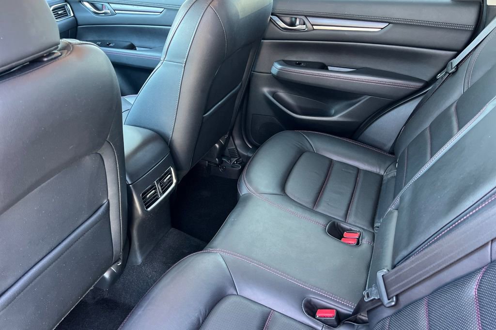 Certified 2023 MAZDA CX-5 Carbon Edition image 15
