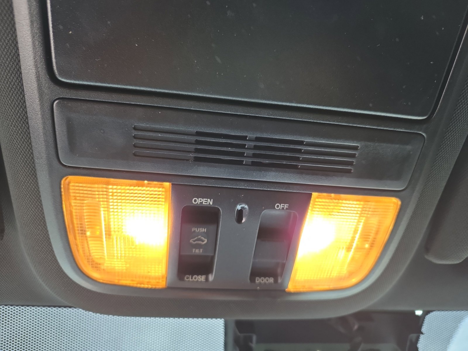 Used 2019 Honda Accord Sport image 21