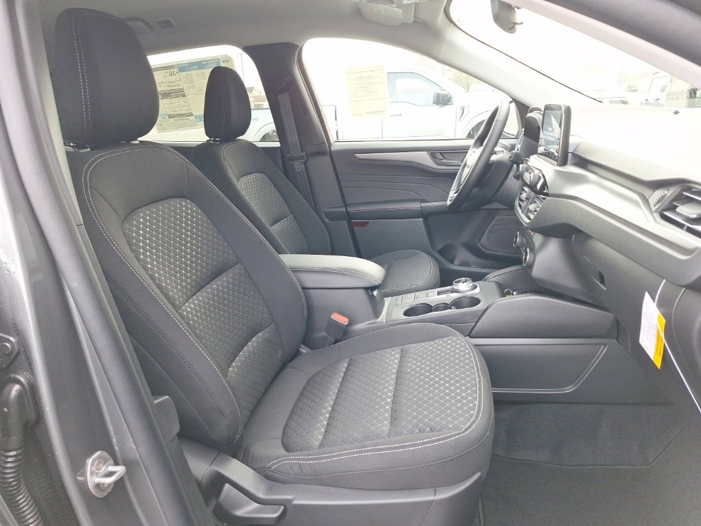 New 2026 Ford Escape Active w/ Cold Weather Package image 16