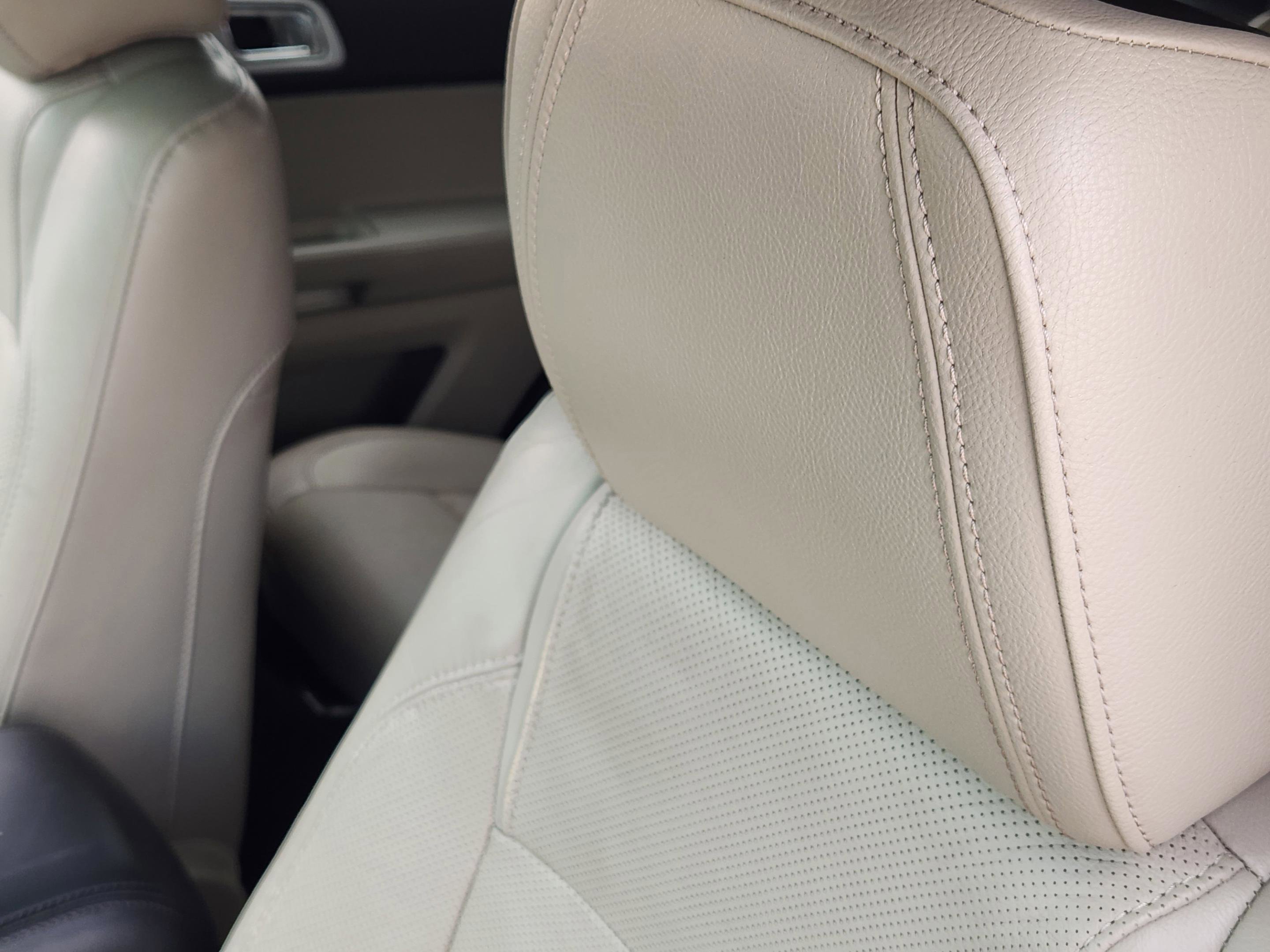 Used 2012 Ford Explorer Limited image 15