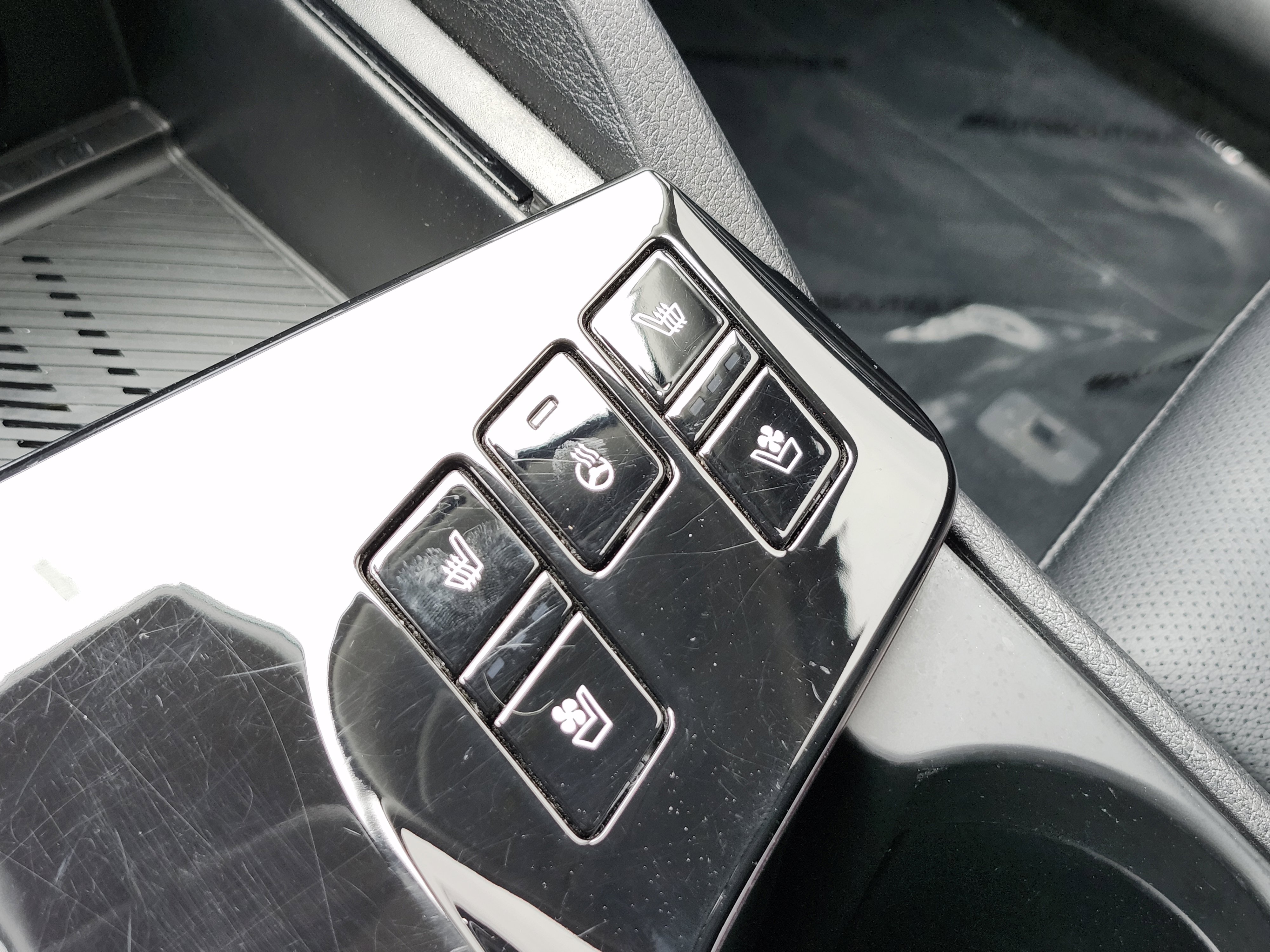 Used 2023 Kia Sportage SX Prestige image 11