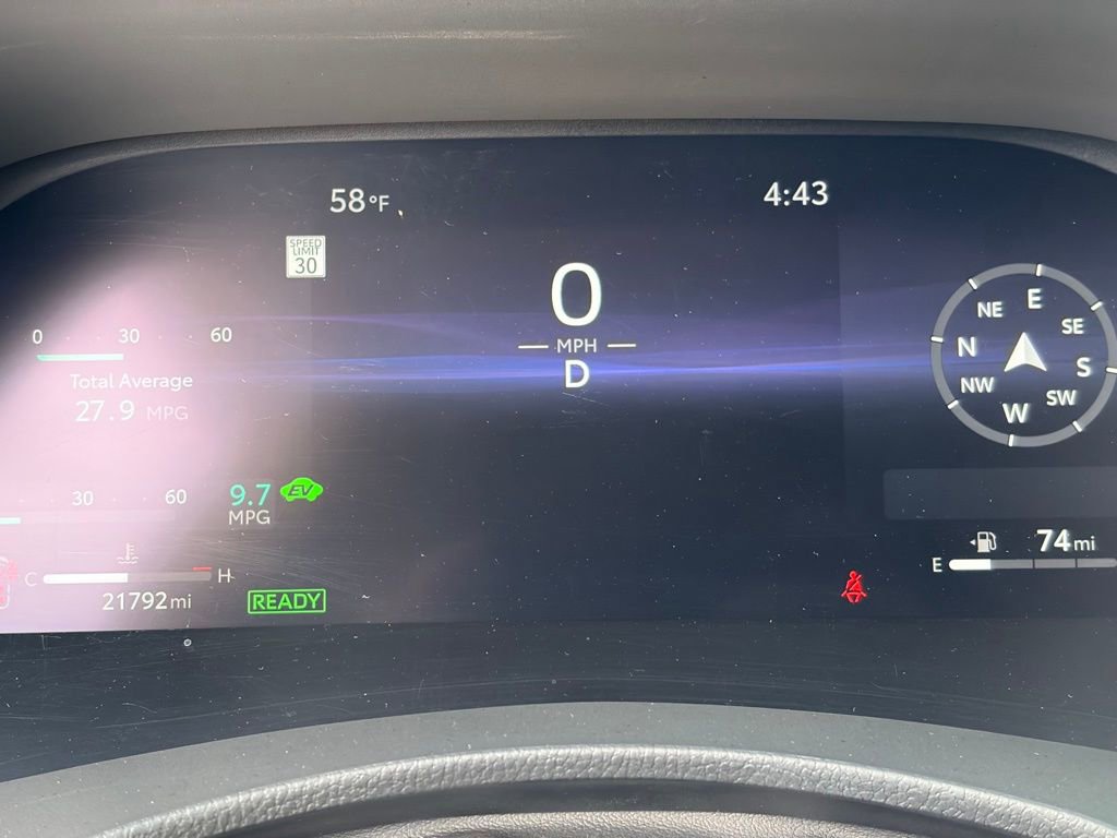 Used 2025 Toyota Highlander Platinum AWD/4WD image 32