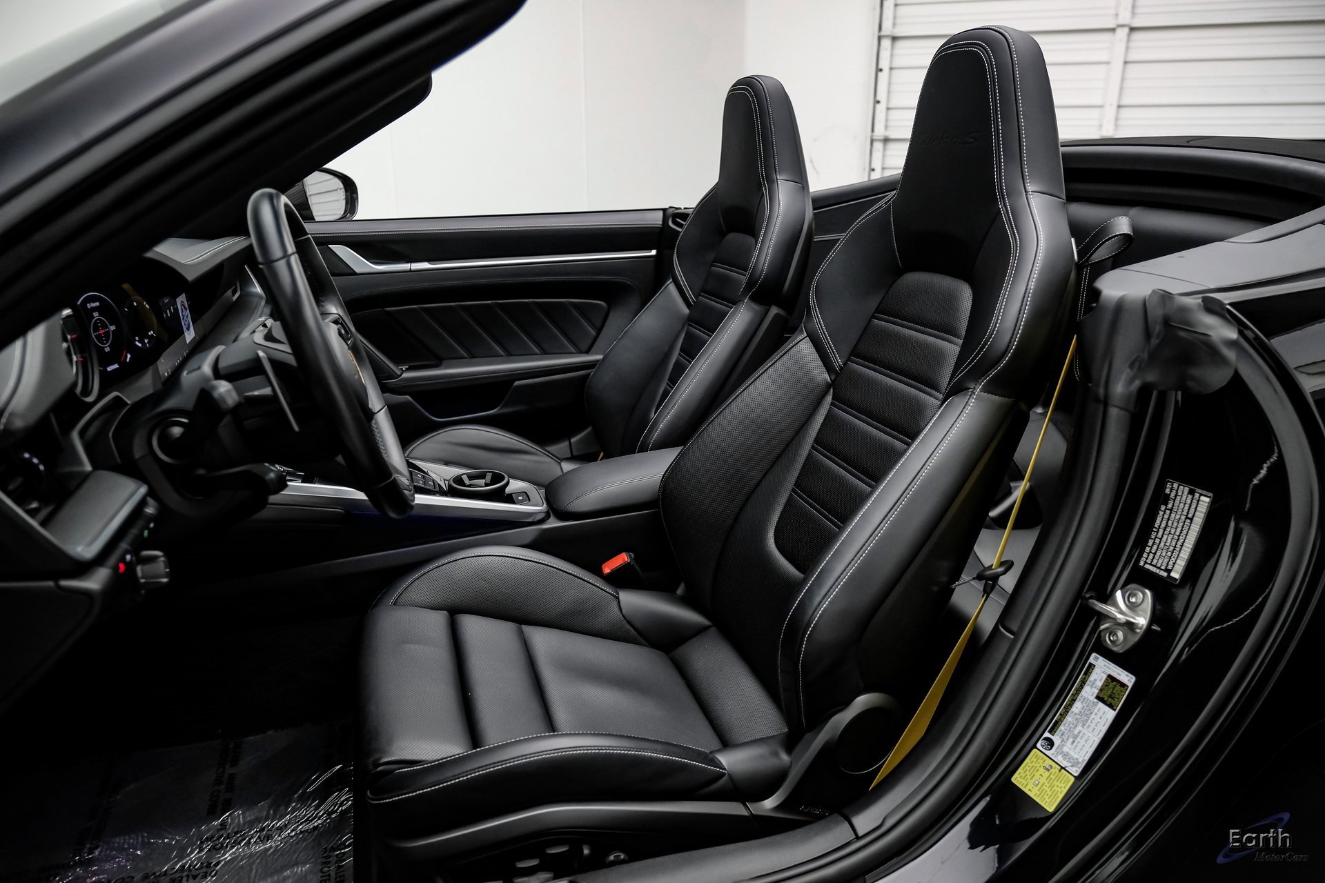 Used 2022 Porsche 911 Turbo S image 42