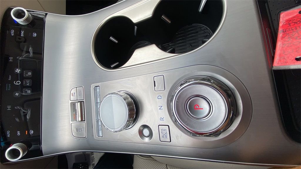 New 2026 Genesis GV70 2.5T Select image 19