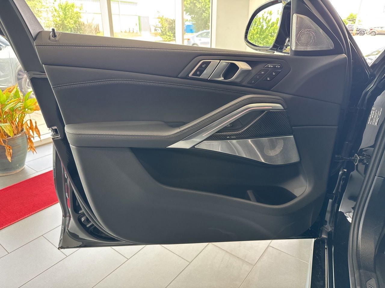 New 2027 BMW X6 M60i AWD/4WD image 38
