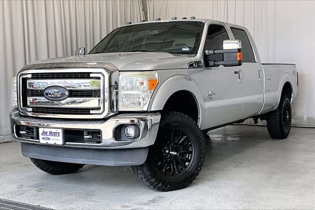 Used 2015 Ford F350 Lariat w/ Lariat Ultimate Package image 2