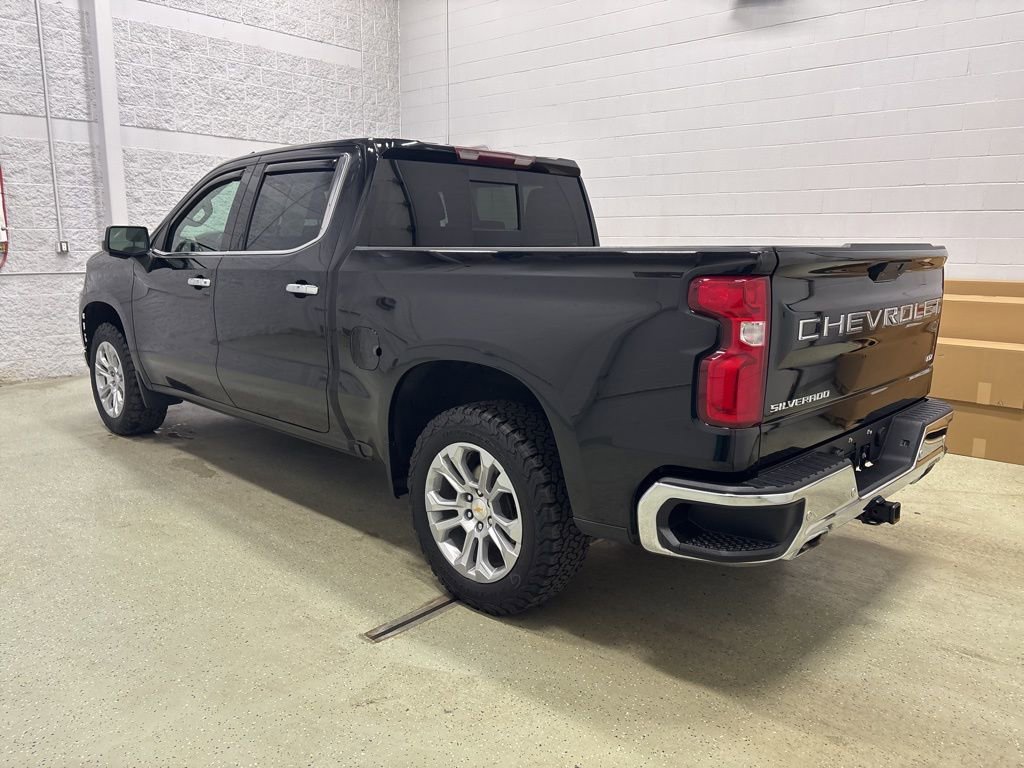 Used 2021 Chevrolet Silverado 1500 LTZ AWD/4WD image 7
