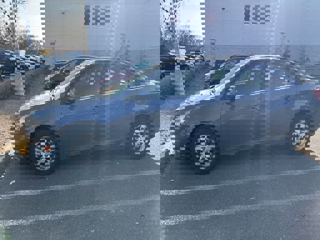 Used 2014 Chevrolet Cruze LT image 3