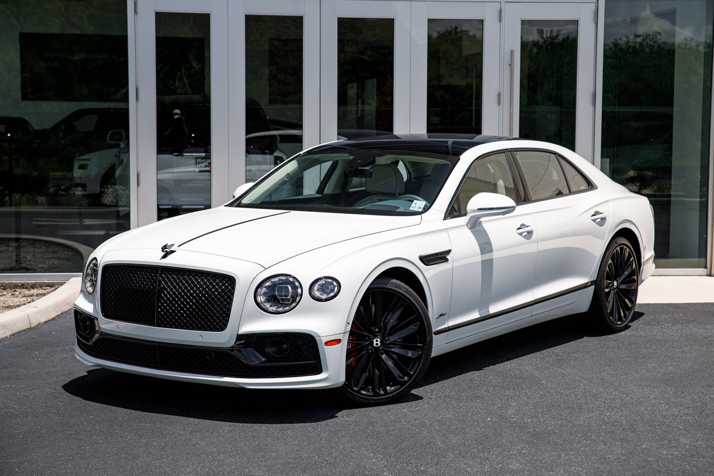 Certified 2024 Bentley Flying Spur W12 AWD/4WD image 1