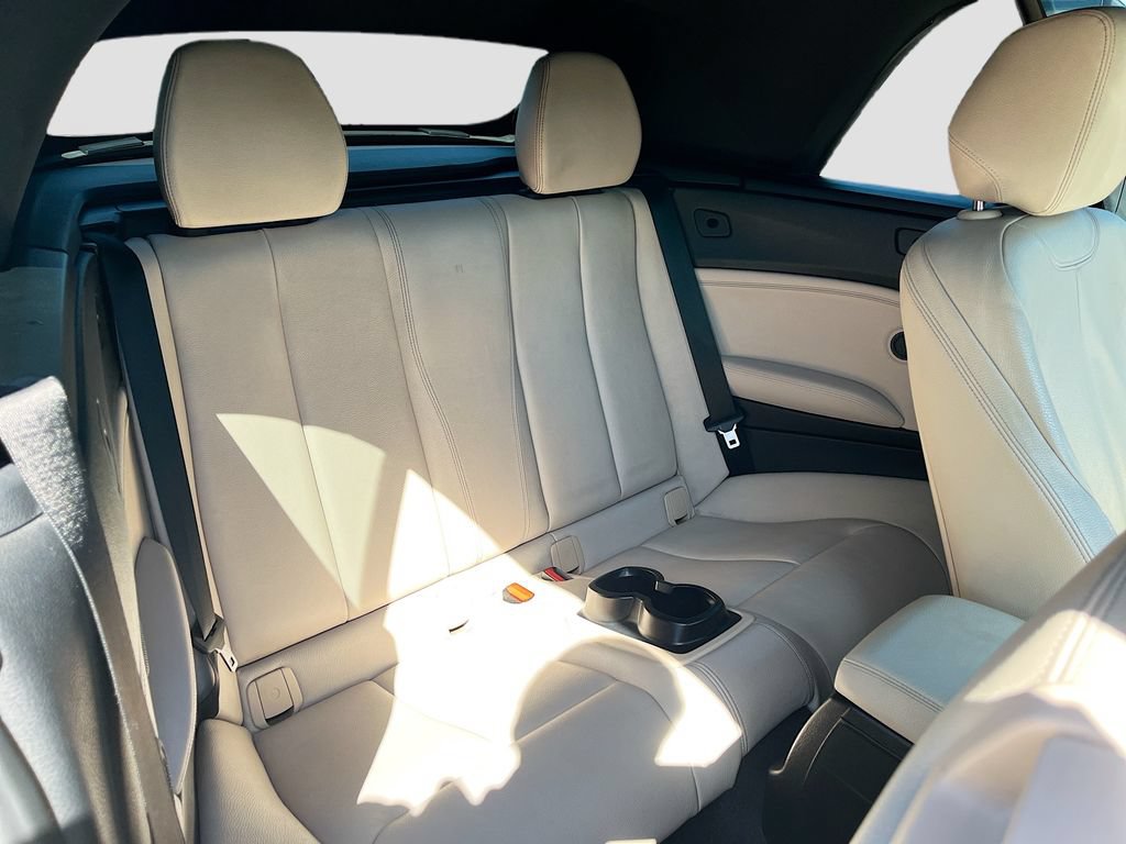 Used 2015 BMW M235i Convertible RWD image 27