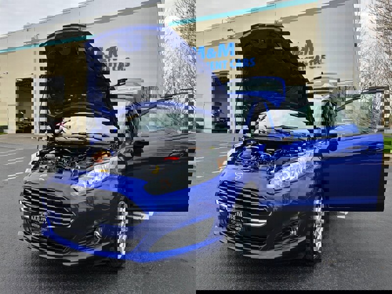 Used 2014 Ford Fiesta SE w/ Equipment Group 201A image 26