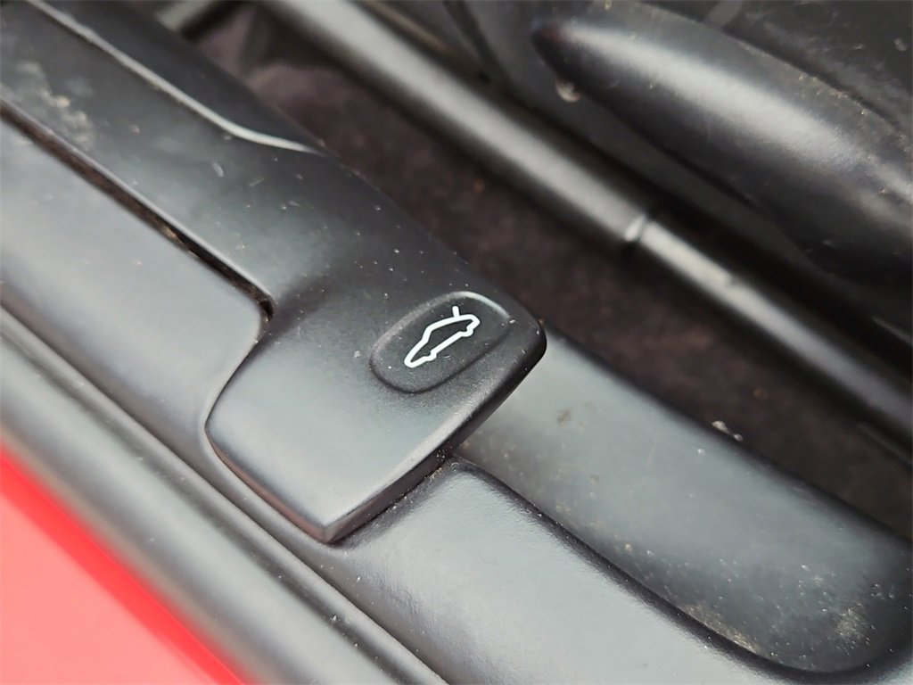 Used 2000 Porsche Boxster image 24