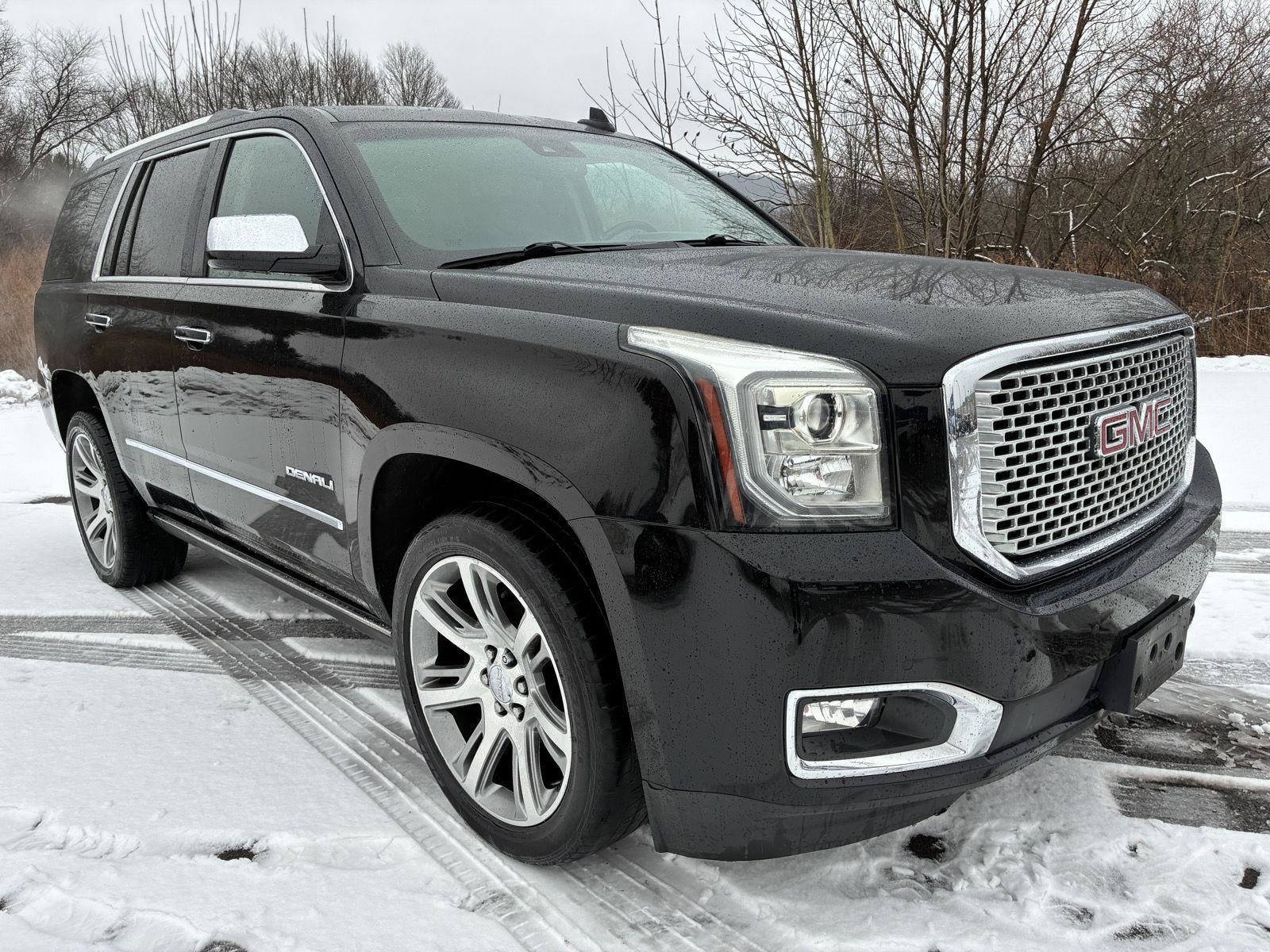Used 2016 GMC Yukon Denali image 2