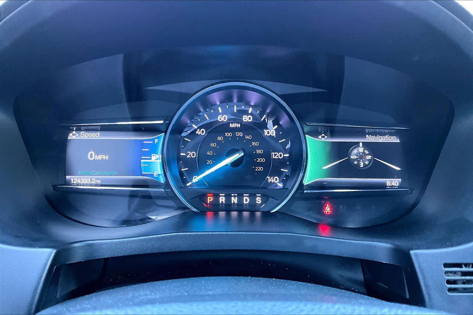 Used 2018 Ford Explorer XLT w/ Equipment Group 202A AWD/4WD image 26
