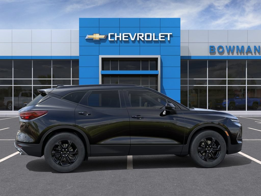 New 2026 Chevrolet Blazer LT w/ Convenience Package FWD image 5