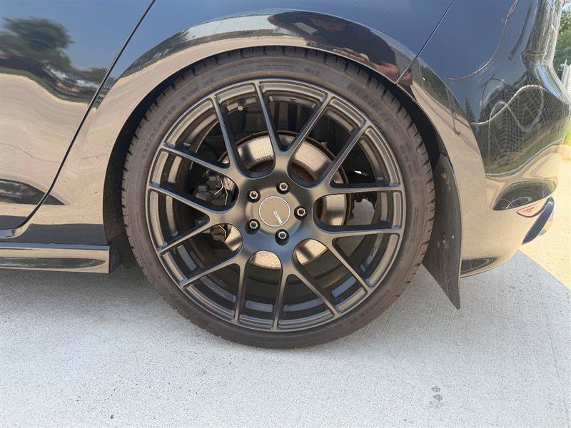 Used 2017 Volkswagen Golf 4-Door AWD/4WD image 12