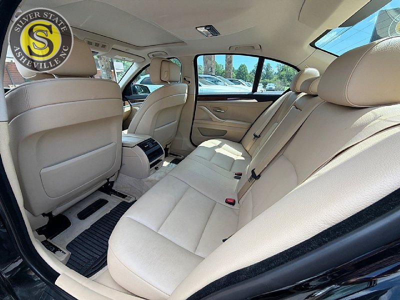 Used 2011 BMW 535i Sedan RWD image 13