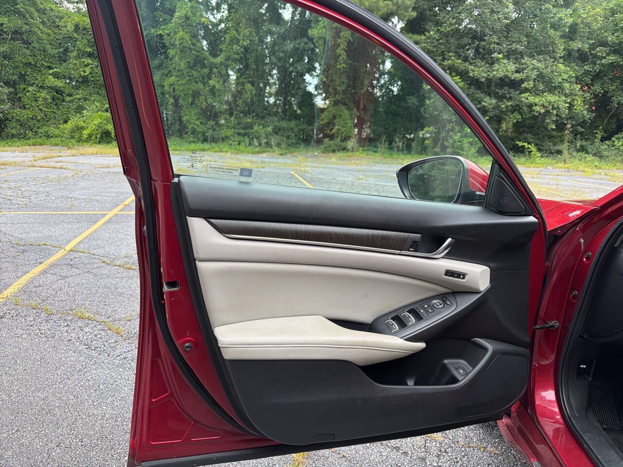 Used 2018 Honda Accord EX-L image 13