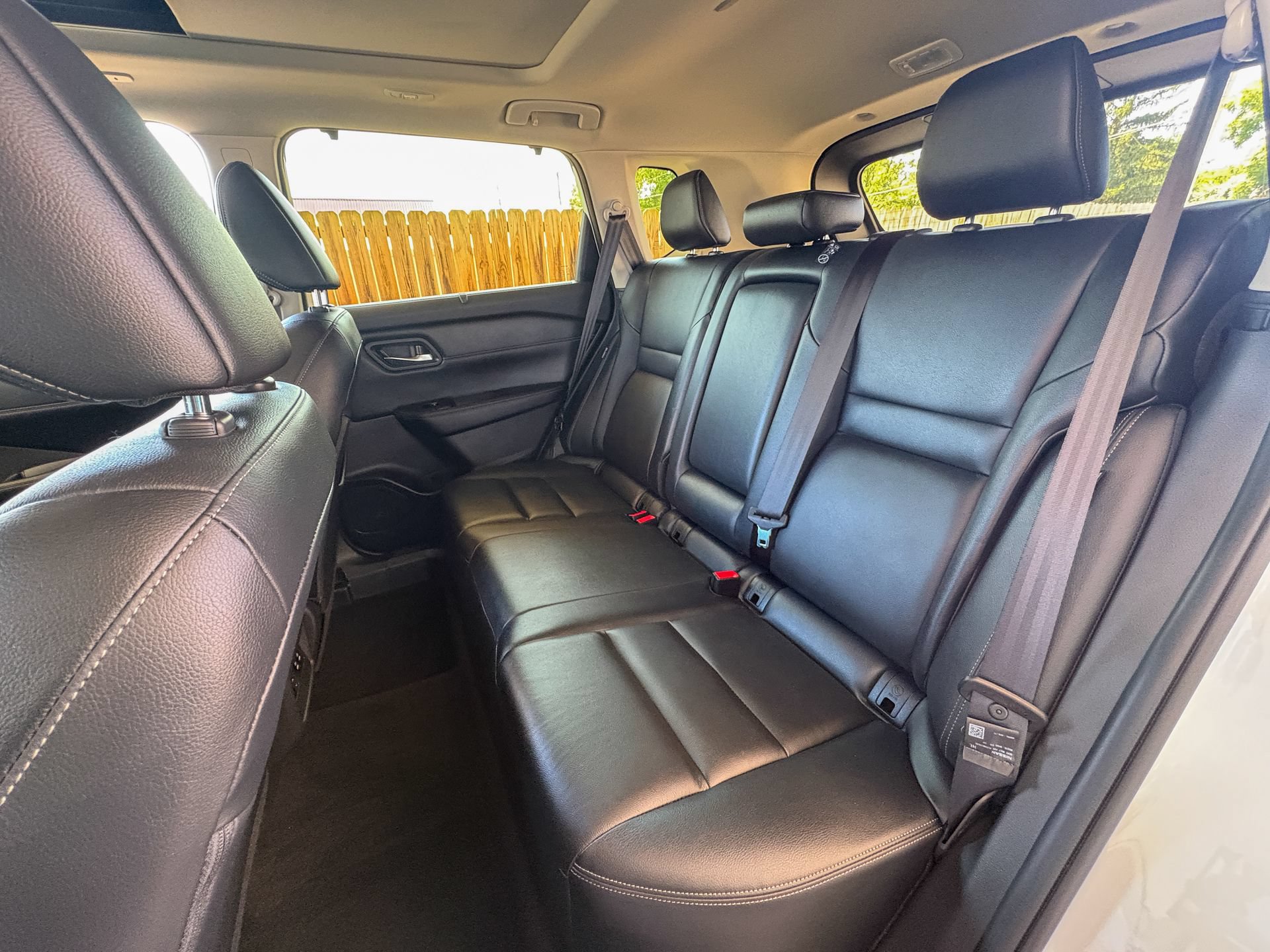 Used 2025 Nissan Rogue SL w/ SL Premium Package FWD image 27