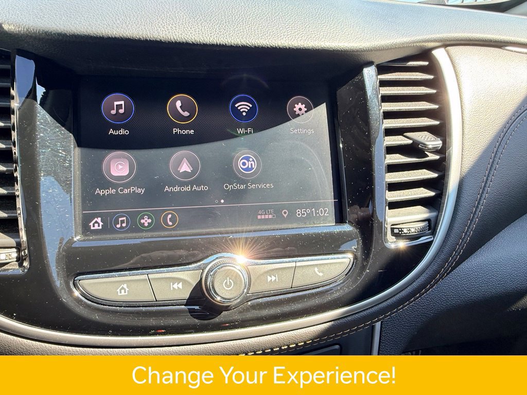 Used 2022 Chevrolet Trax LT w/ Sport Edition FWD image 7