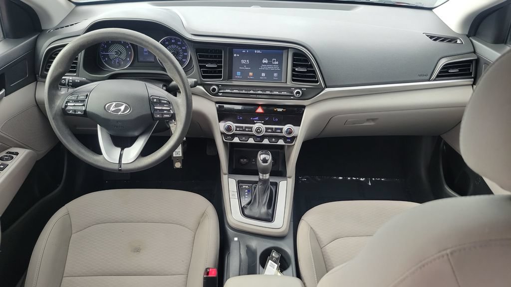 Used 2020 Hyundai Elantra SEL w/ Cargo Package (C1) FWD image 14