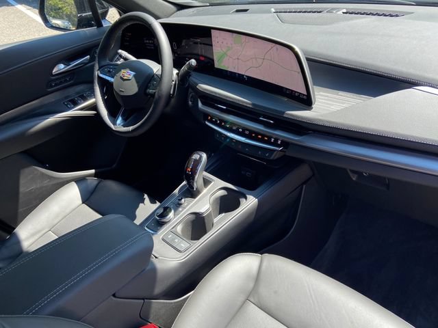 Used 2025 Cadillac XT4 Premium Luxury AWD/4WD image 26