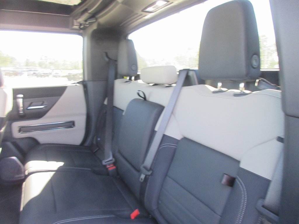 New 2026 GMC Hummer EV 4x4 Crew Cab image 15