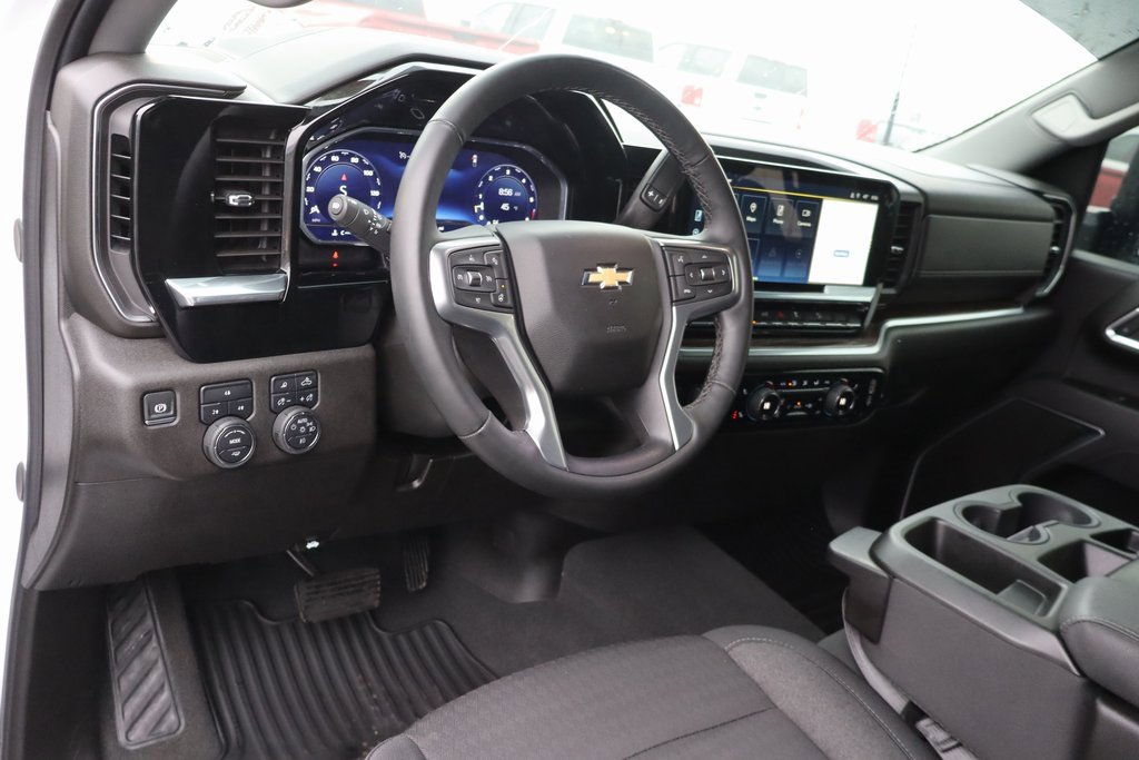 Used 2025 Chevrolet Silverado 2500 LT w/ All Star Edition image 5