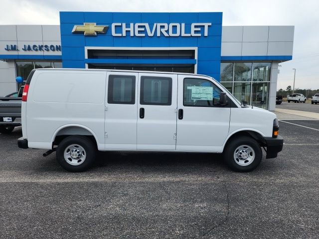New 2025 Chevrolet Express 2500 w/ Driver Convenience Package image 5