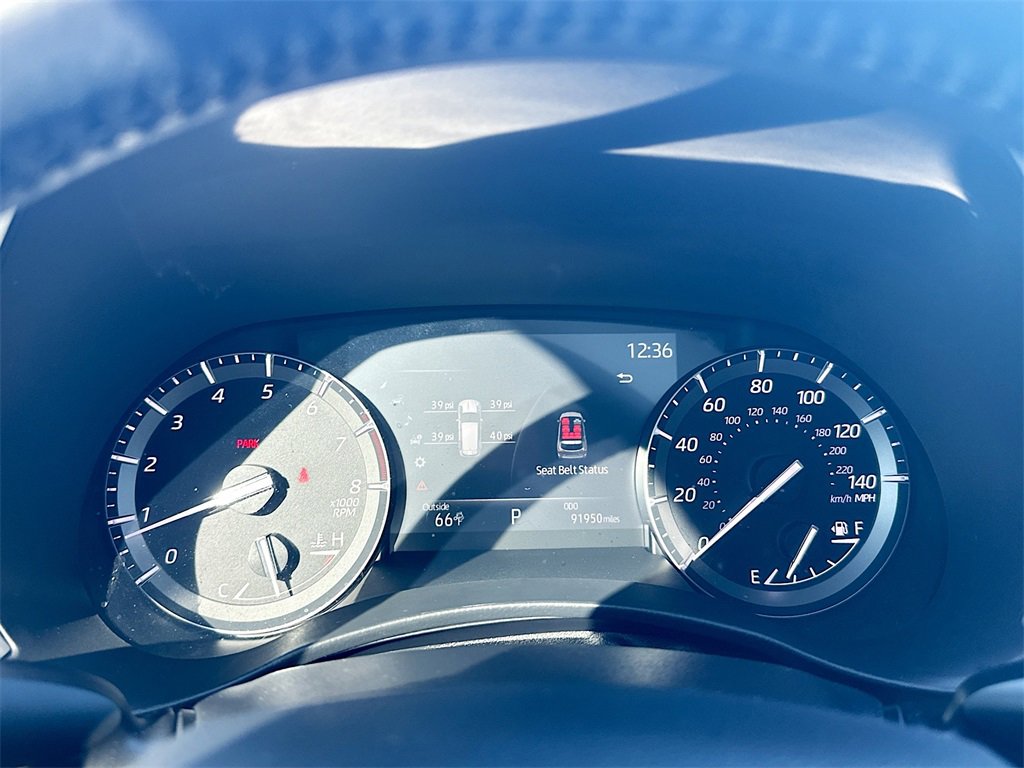 Used 2020 Toyota Highlander XLE image 12