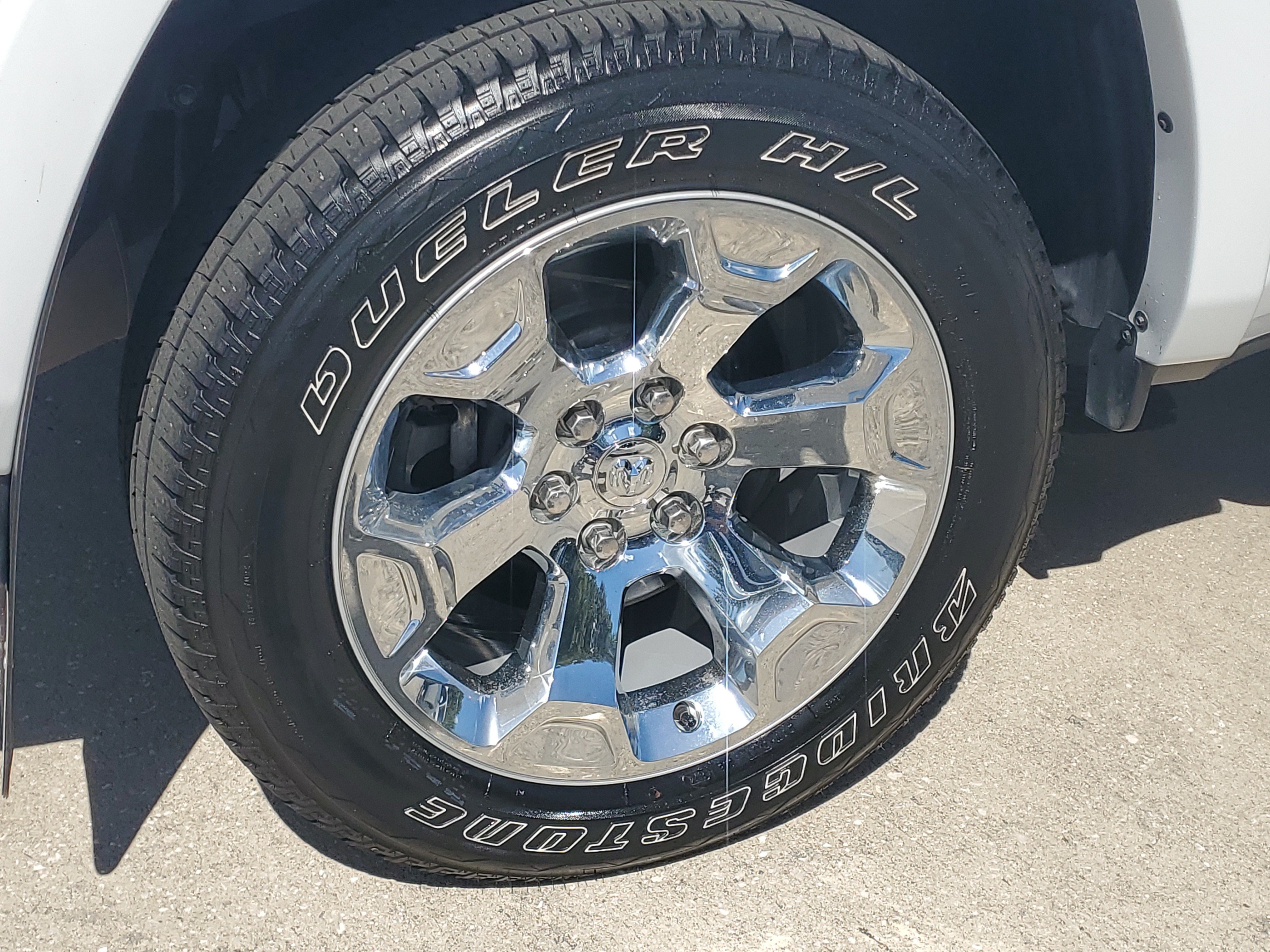 Used 2025 RAM 1500 Big Horn AWD/4WD image 9
