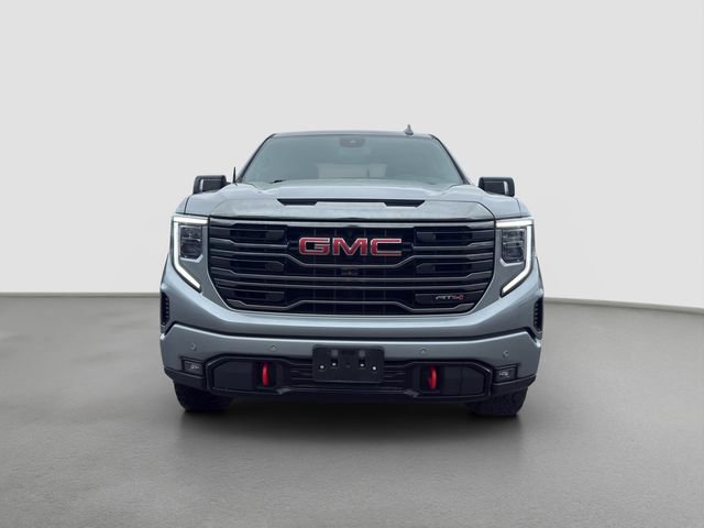 Used 2023 GMC Sierra 1500 AT4 w/ AT4 Preferred Package AWD/4WD image 2