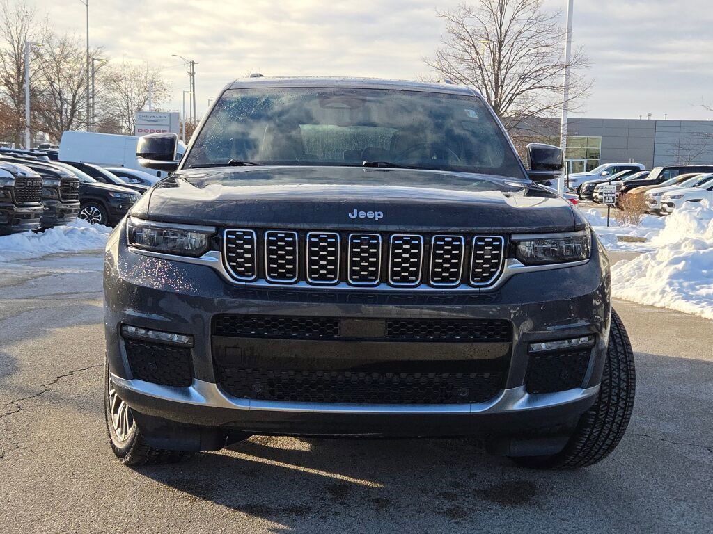 Used 2024 Jeep Grand Cherokee L Summit image 4