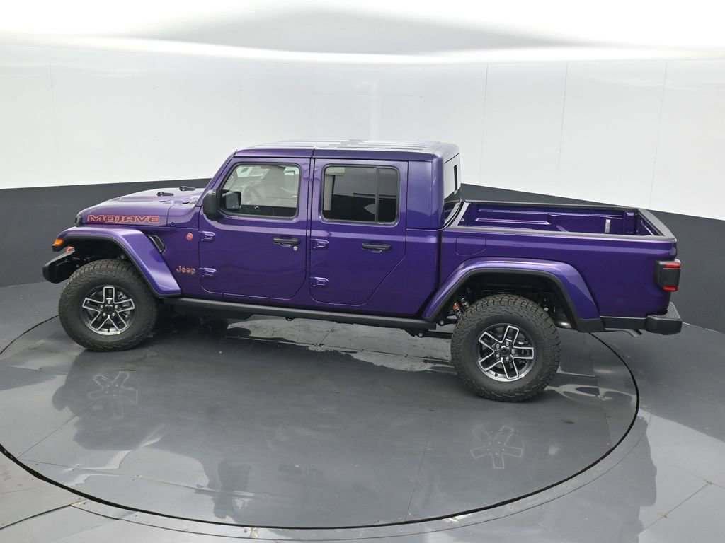 New 2026 Jeep Gladiator Mojave w/ Technology Group AWD/4WD image 40
