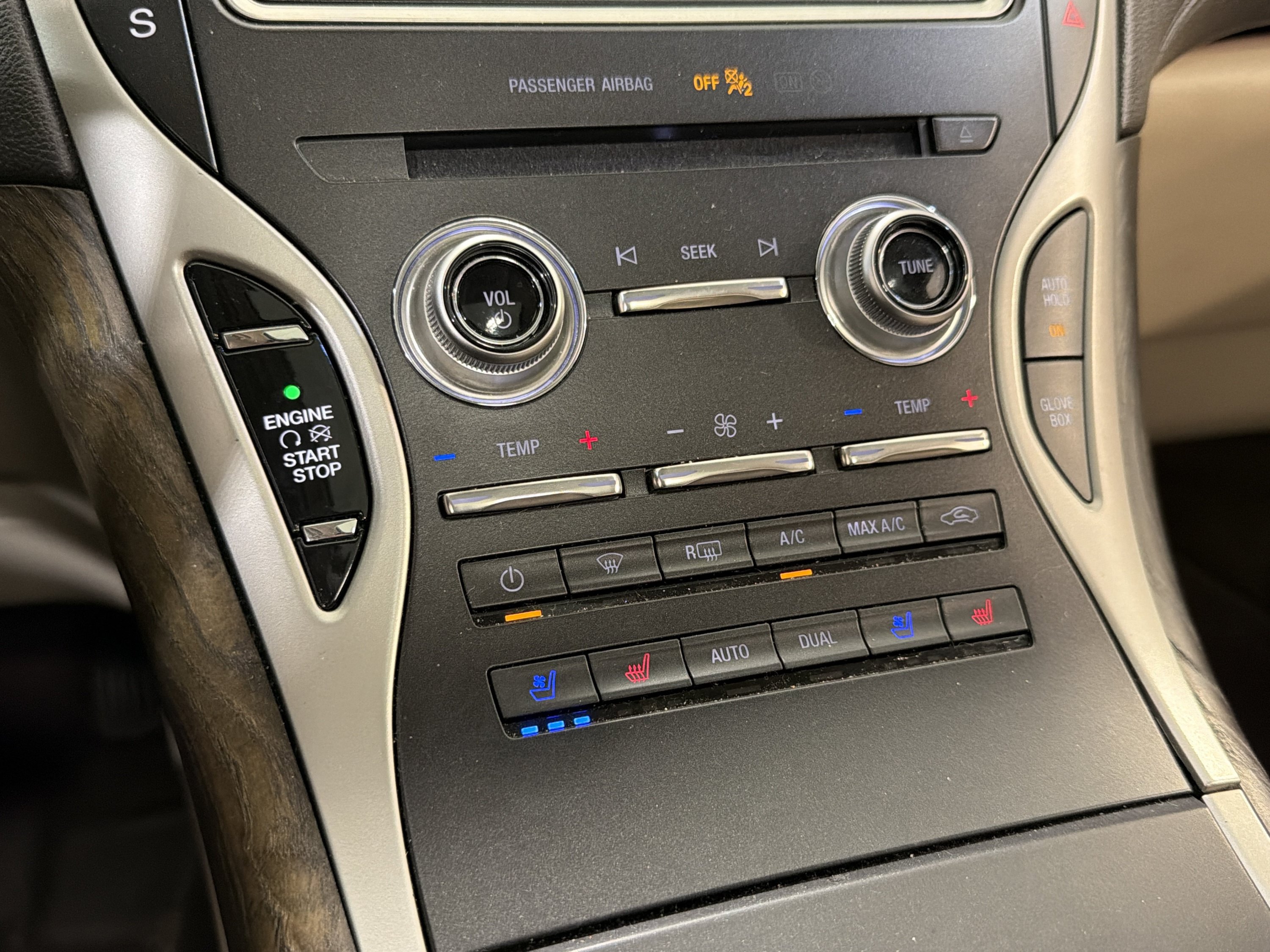 Used 2019 Lincoln Nautilus Reserve FWD image 20