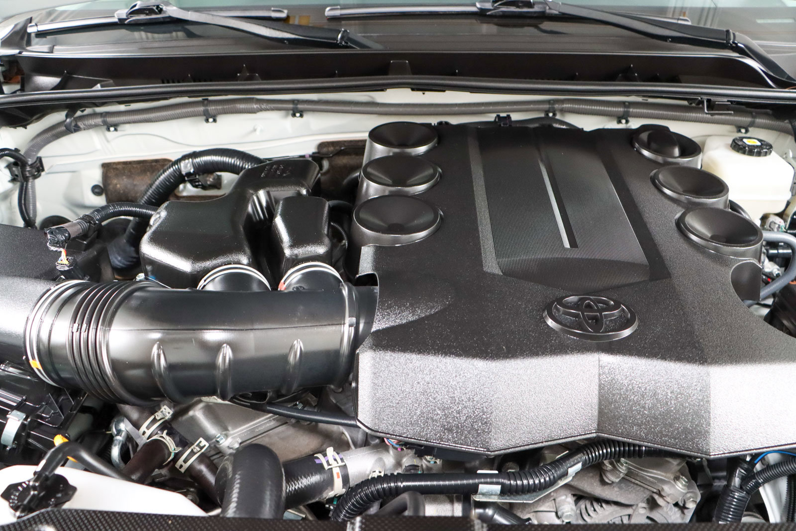 Used 2023 Toyota 4Runner SR5 Premium w/ Moonroof Package image 33