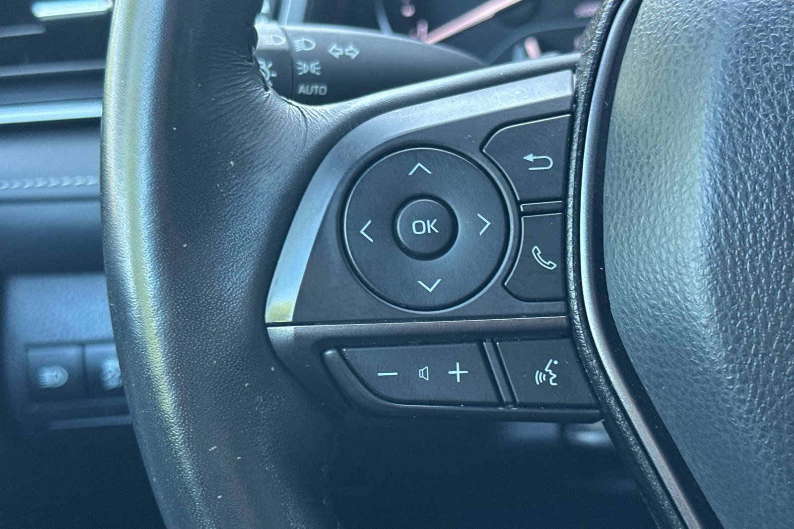 Used 2024 Toyota Camry SE FWD image 26