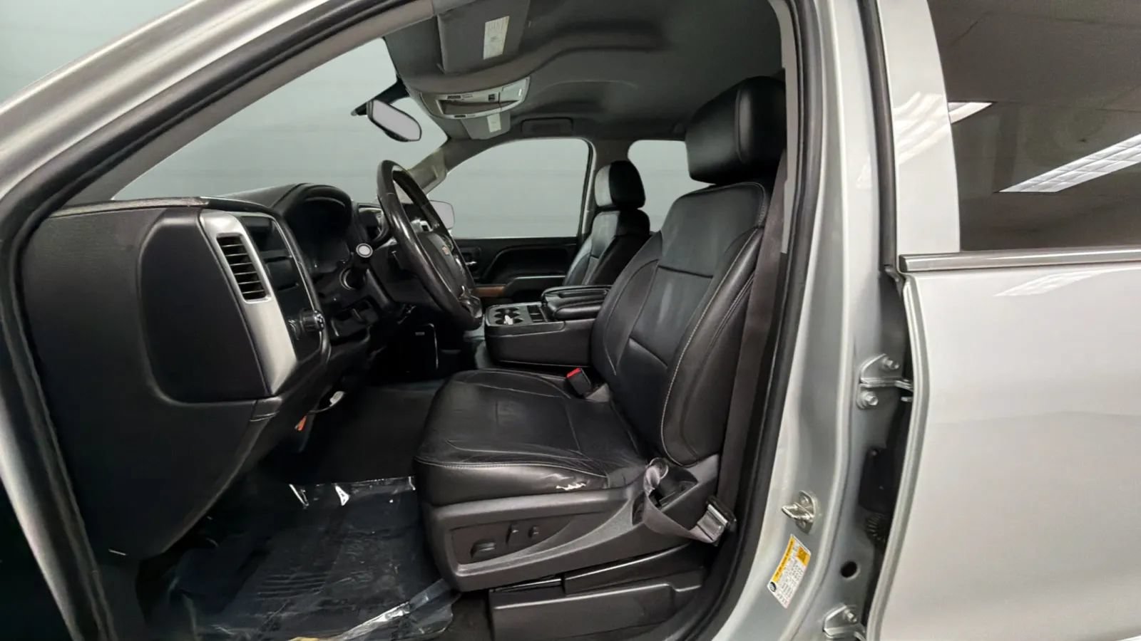 Used 2016 Chevrolet Silverado 1500 LTZ w/ Sport Package RWD image 19