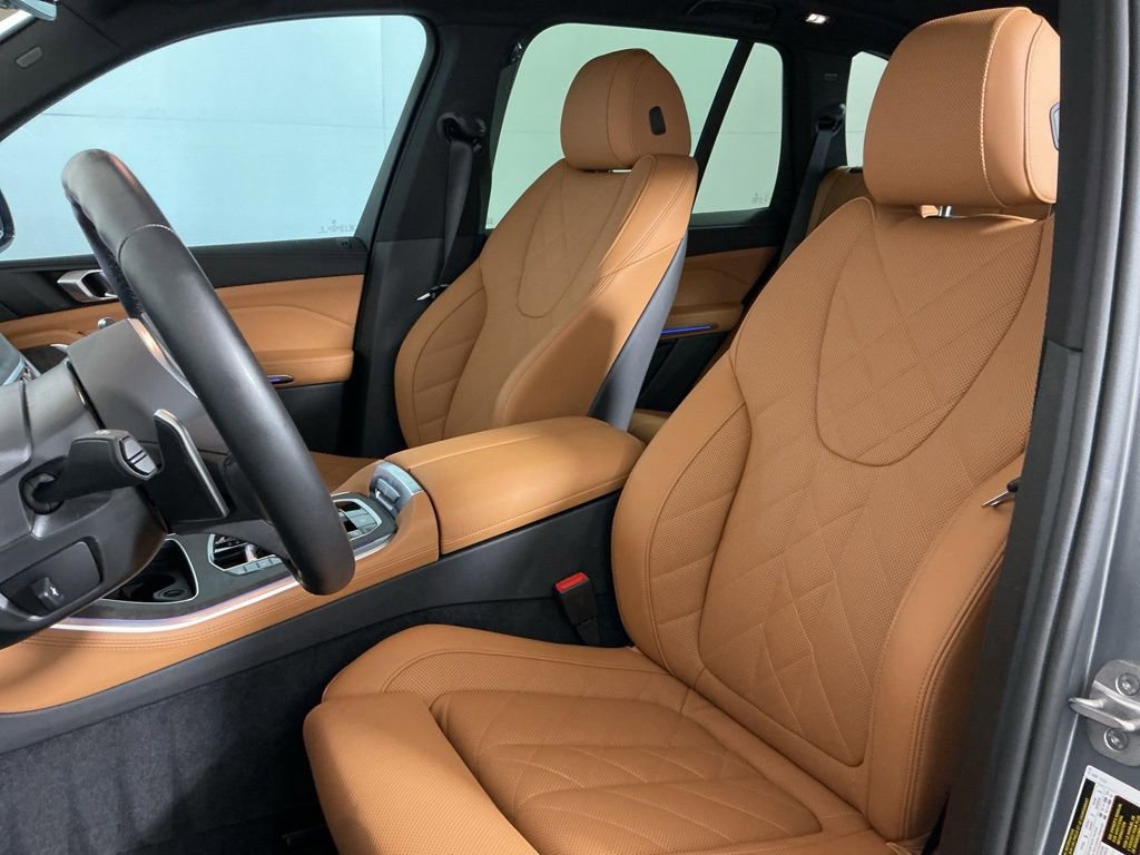 Certified 2026 BMW X5 xDrive40i w/ M Sport Package image 23