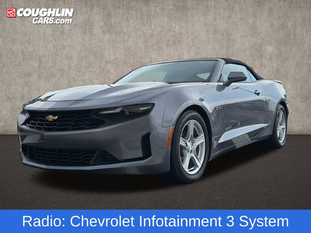 Used 2020 Chevrolet Camaro LT RWD image 4