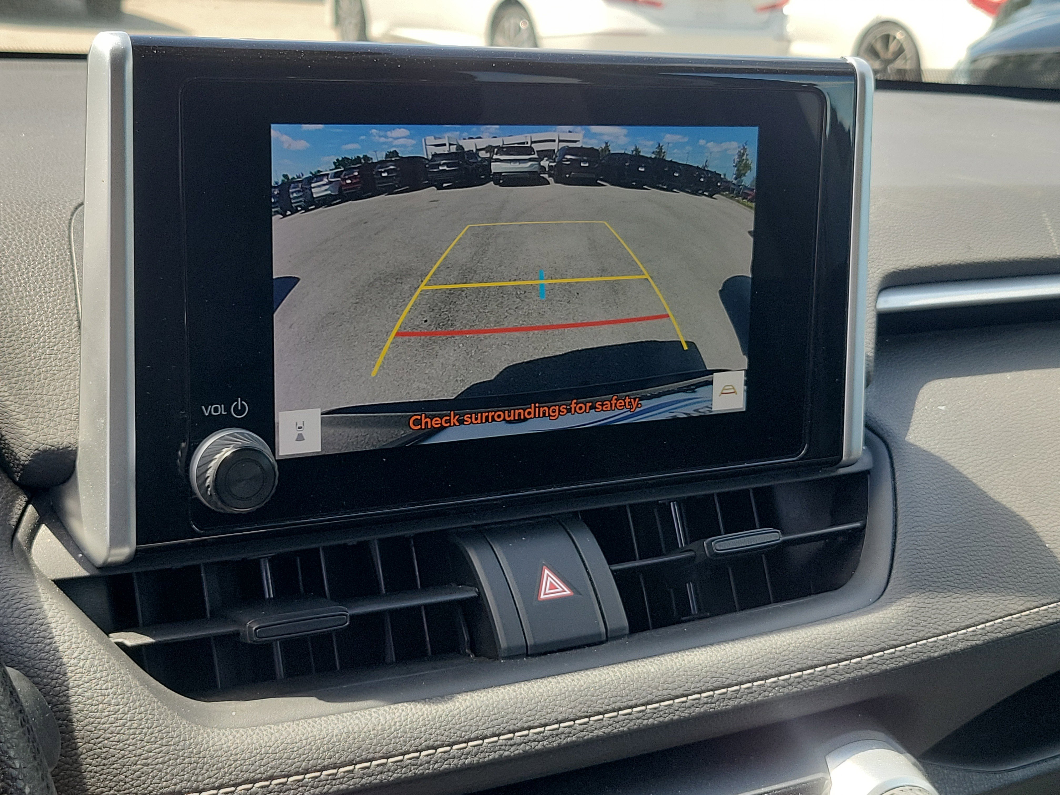 Used 2023 Toyota RAV4 XLE AWD/4WD image 27