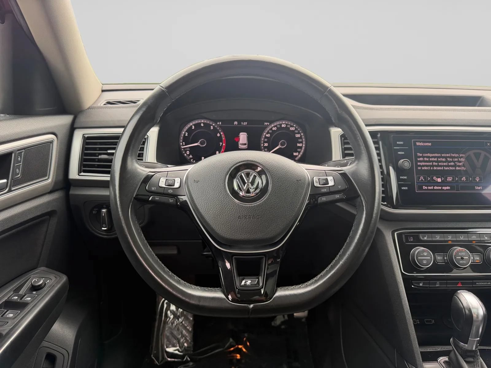 Used 2019 Volkswagen Atlas SEL R-Line AWD/4WD image 20