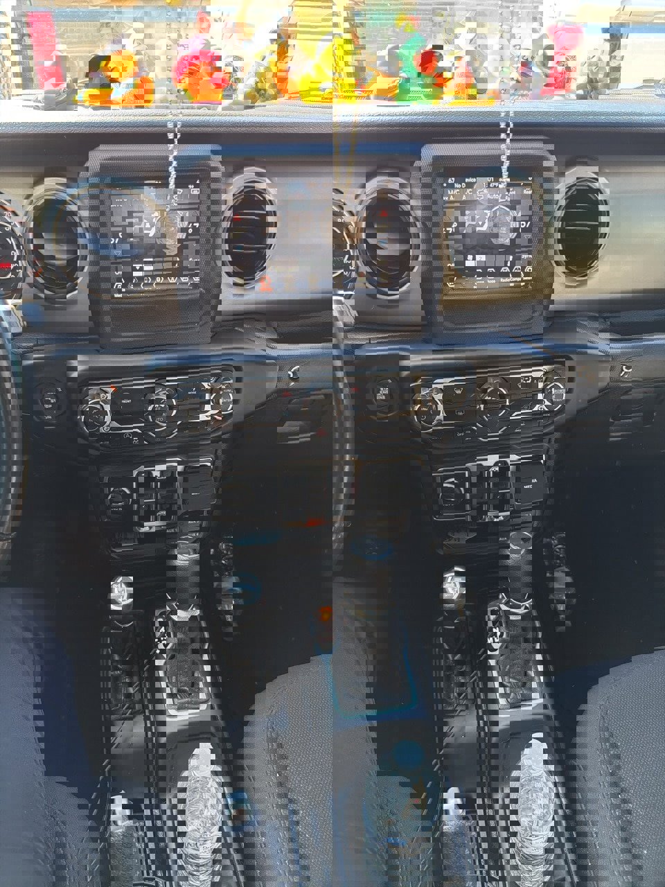 Used 2020 Jeep Gladiator Sport w/ Quick Order Package 24S image 8