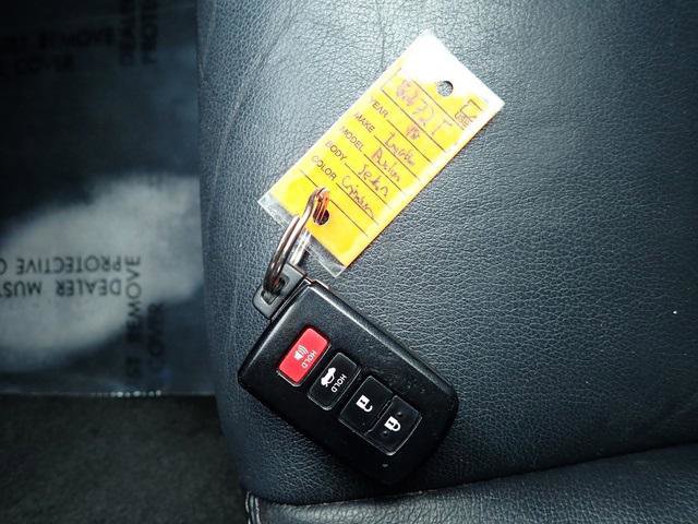 Certified 2018 Toyota Avalon XLE image 30