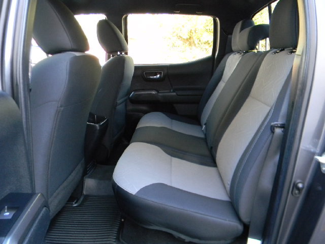 Certified 2023 Toyota Tacoma TRD Off-Road AWD/4WD image 22