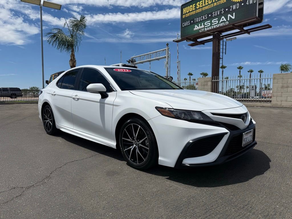 Used 2023 Toyota Camry SE