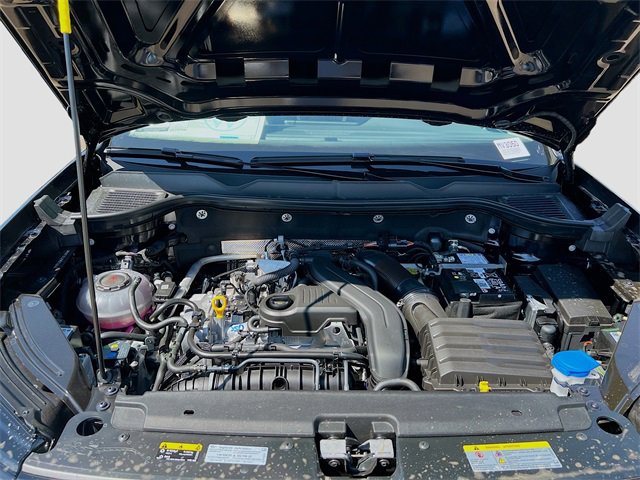 New 2025 Volkswagen Taos S image 28