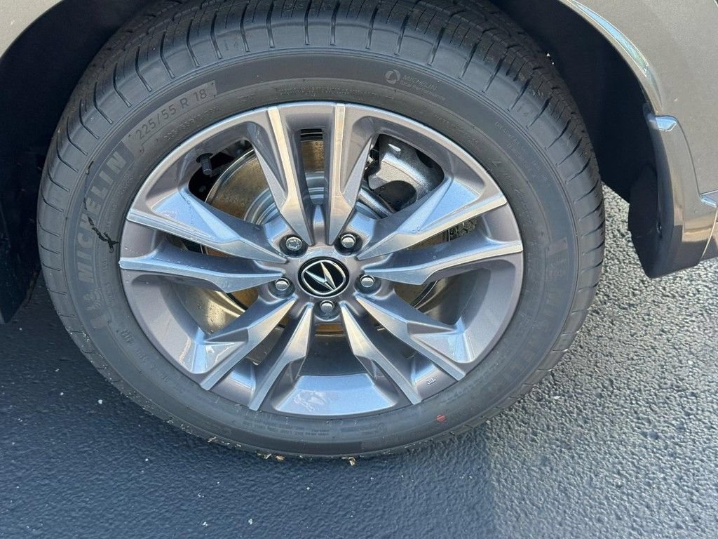 New 2026 Acura ADX AWD image 4
